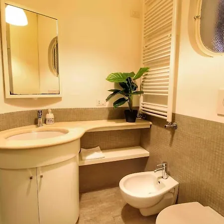 Apartman Cozy Flat In Trastevere By Yourhost Róma